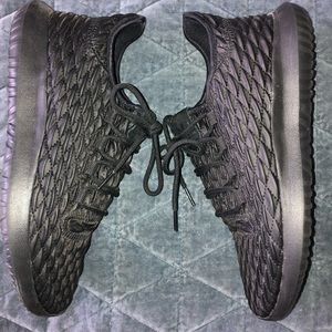 Adidas Tubular Shadow sneakers